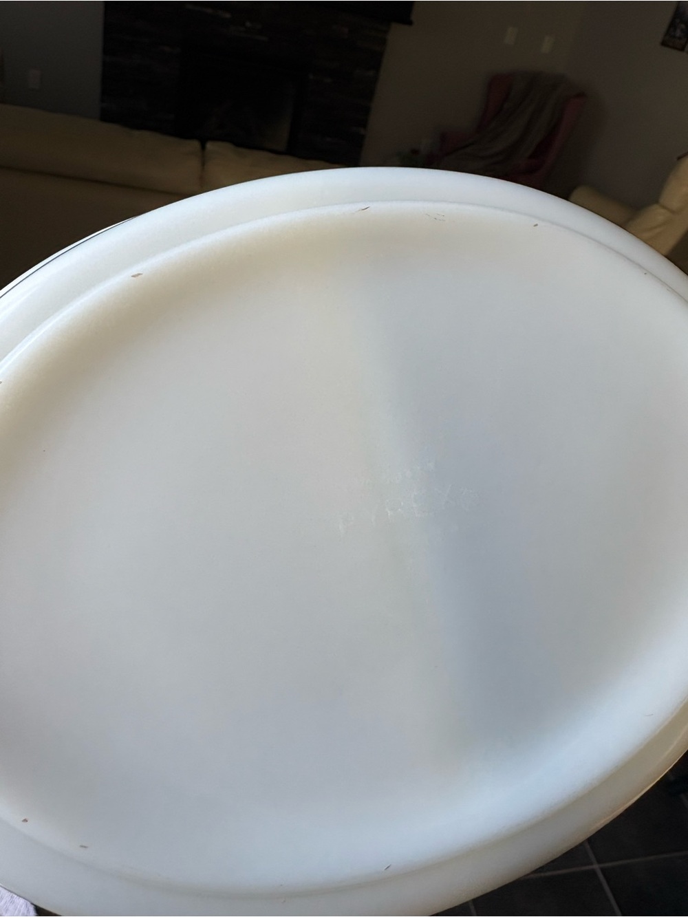 Pyrex Barbed Wire Divided Dish - Picture 7 of 13